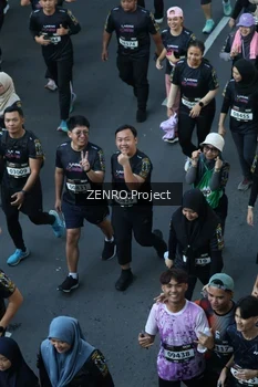 Runner Photo 1669377