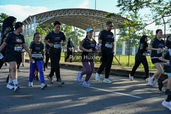 Runner Photo 1669379