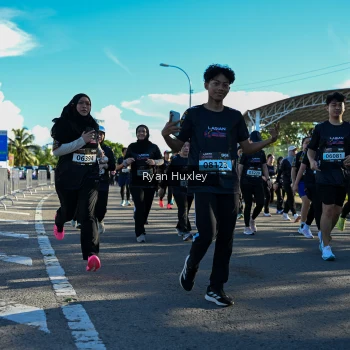 Runner Photo 1669540