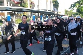 Runner Photo 1669551
