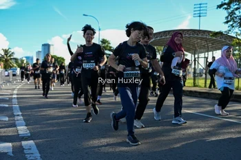 Runner Photo 1669591