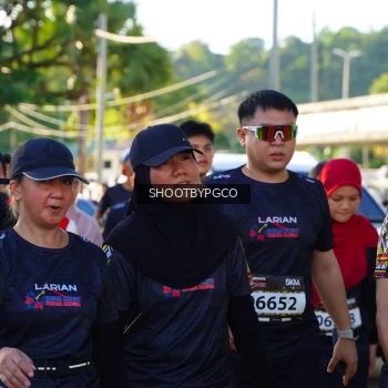 Runner Photo 1669625
