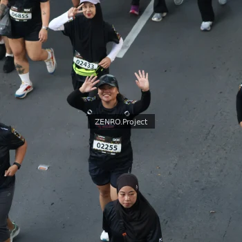 Runner Photo 1669709