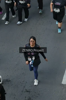 Runner Photo 1669715