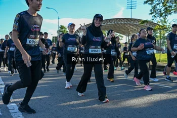 Runner Photo 1669735