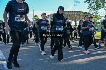 Runner Photo 1669736