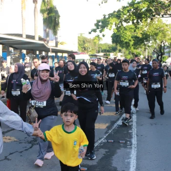 Runner Photo 1669762
