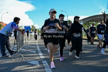 Runner Photo 1669826