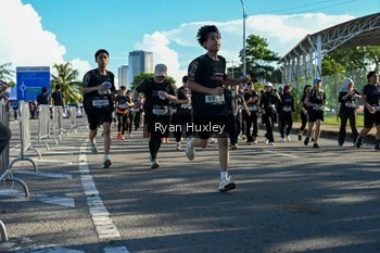 Runner Photo 1669898