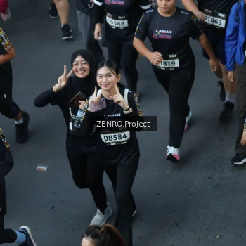 Runner Photo 1669908