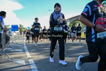 Runner Photo 1669930