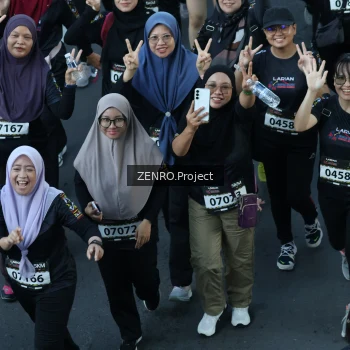 Runner Photo 1670004
