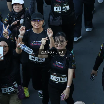 Runner Photo 1670005