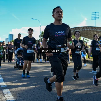 Runner Photo 1670058