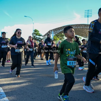 Runner Photo 1670073