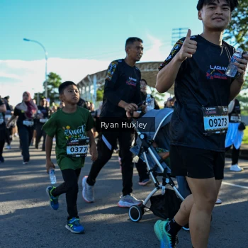 Runner Photo 1670074