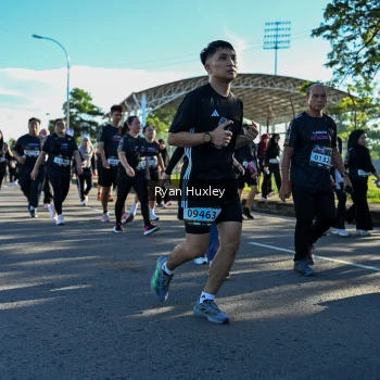Runner Photo 1670095