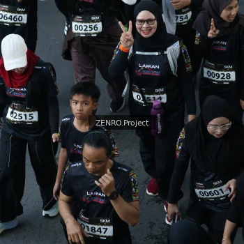 Runner Photo 1670140