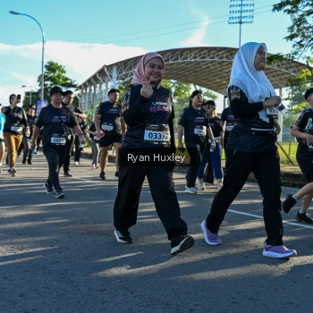Runner Photo 1670175