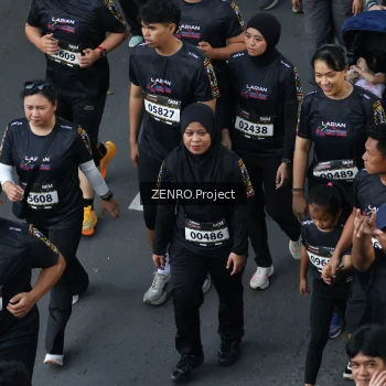 Runner Photo 1670185