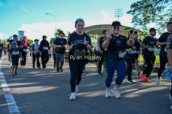 Runner Photo 1670188