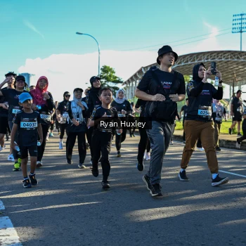 Runner Photo 1670193