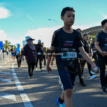 Runner Photo 1670273