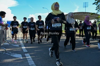 Runner Photo 1670317