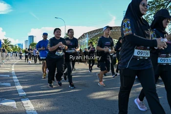Runner Photo 1670357