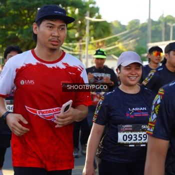 Runner Photo 1670375