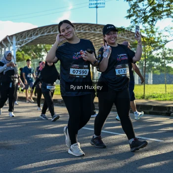 Runner Photo 1670386