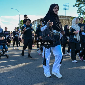 Runner Photo 1670414