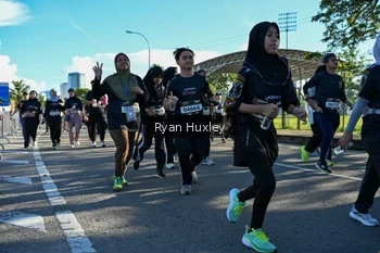 Runner Photo 1670445