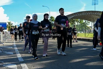 Runner Photo 1670458