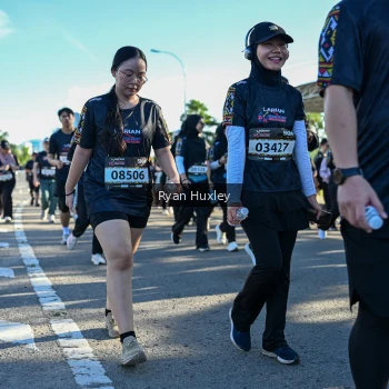 Runner Photo 1670480