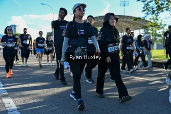 Runner Photo 1670502