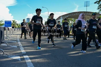 Runner Photo 1670515