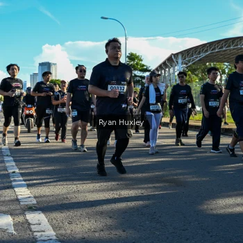 Runner Photo 1670516