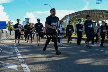 Runner Photo 1670517