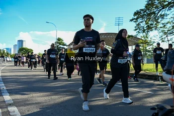 Runner Photo 1670529
