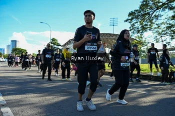 Runner Photo 1670531