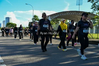 Runner Photo 1670538