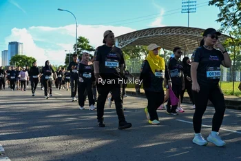 Runner Photo 1670539