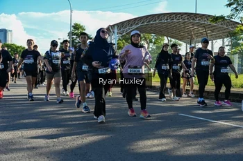 Runner Photo 1670558