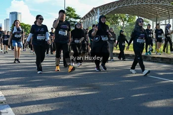Runner Photo 1670581