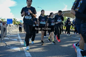 Runner Photo 1670598