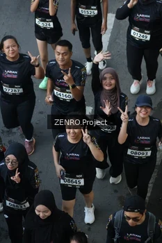 Runner Photo 1670600