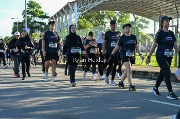 Runner Photo 1670611