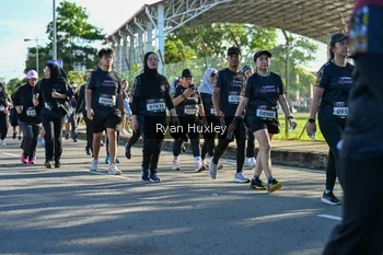 Runner Photo 1670613