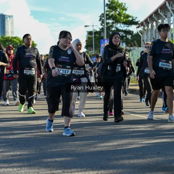 Runner Photo 1670617